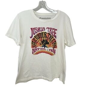 Joshua Tree Boyfriend Tee T-shirt Prince Peter Graphic Tee Womens XL USA